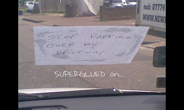 14. "Прекрати парковаться на моем пути!".