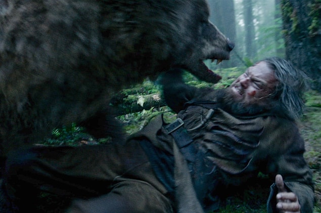 Oscar ödüllü The Revenant (Diriliş) bir ayı saldırısından sağ çıkan bir karakterin hikayesini merkez alıyordu.