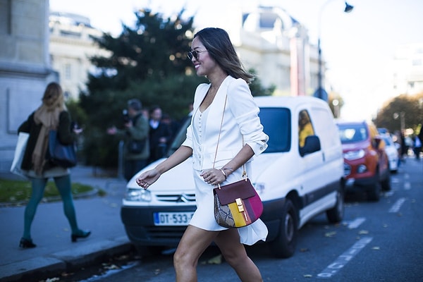 6. И в Париже.