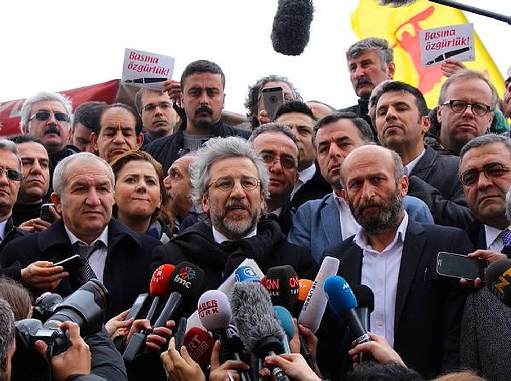 Can Dündar ve Erdem Gül'ün Yargılandığı İlk Duruşmada Neler Yaşandı?