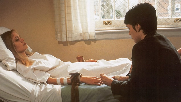 13. Aklım Karıştı / Girl, Interrupted (1999)