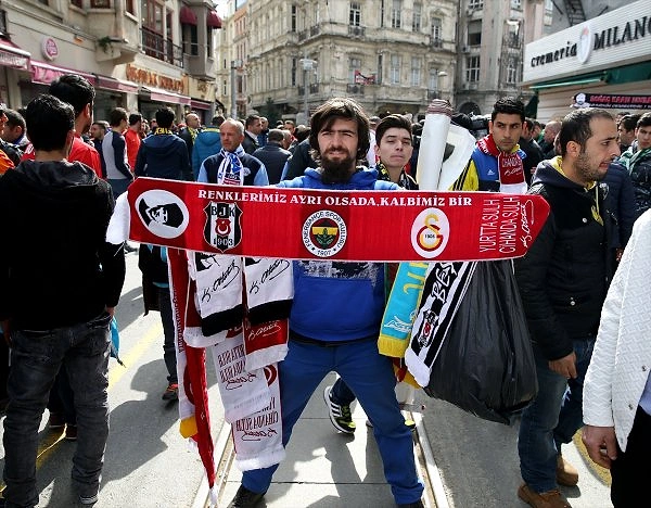 Renklerimiz ayrı olsa da, kalbimiz bir!