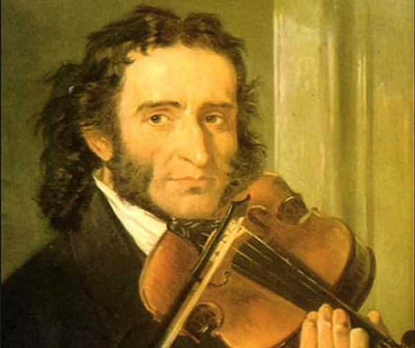 30. Pek çok kişi tarafından tüm zamanların en iyi keman virtüözü olarak kabul edilen Niccolò Paganini, o kadar iyi bir müzisyendi ki, insanlar onun şeytanın oğlu olduğuna veya yeteneğini kazanmak uğruna ruhunu sattığına inanıyordu.