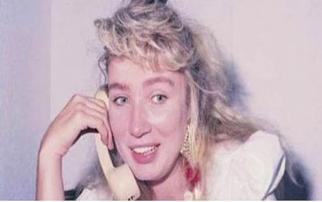 6. Hastanın yanında uzun uzun telefonla konuşmak
