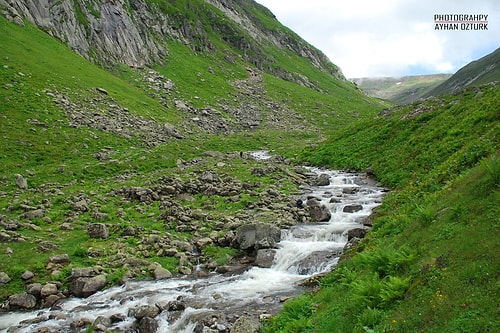 Mavi ile Yeşilin Buluştuğu Karadeniz'in İncisi Artvin'in Arhavi İlçesine Gelmek İçin 17 Sebep