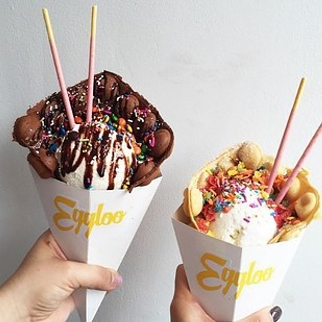 5. Çikolatalı waffle yetmiyor diyenlere soslar da çok çeşitli...