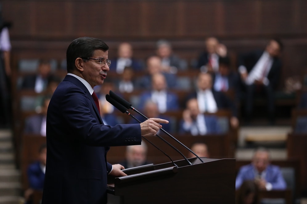 Davutoğlu: 'Hiç Çıkmadığımız Kadar Sokaklara Çıkalım'
