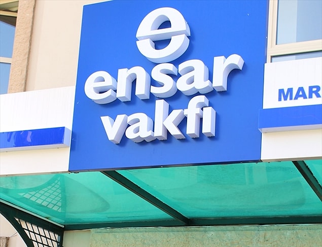 'Bir kez daha söylüyorum, Ensar Vakfı'nın önüne yatıyorsun'