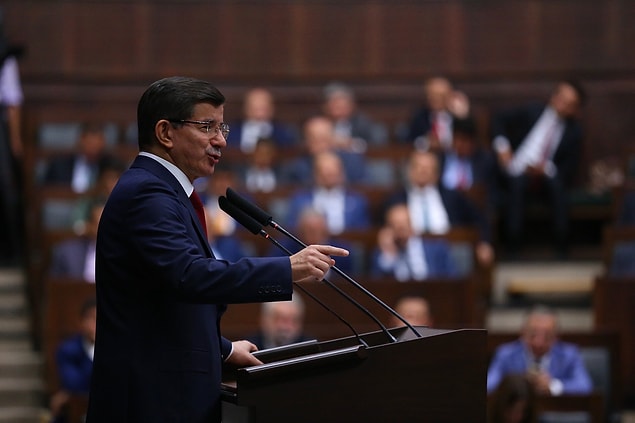 Davutoğlu 'Yeni anayasa teklifimizi en geç haziran ayında Meclis'e sunacağız' demişti...