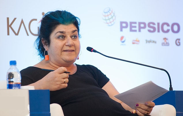 19. Serra Yılmaz
