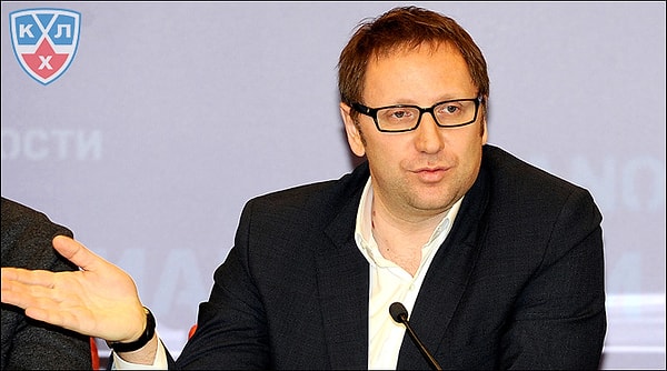 6. По словам Вячеслава Муругова, выход обоих проектов состоится не раньше осени 2017 года