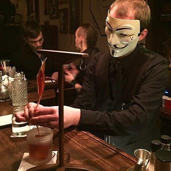 16. Anonymous Bar — Prag