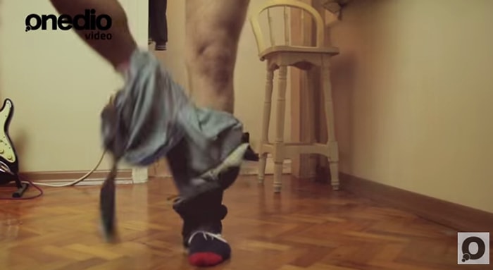 Erkeklerin Yalnızken Yaptığı Garip Şeyler