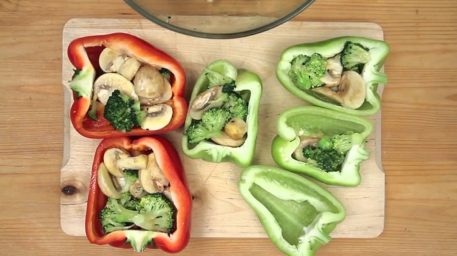 Онедио Кухня - Вегетарианские фаршированные перцы