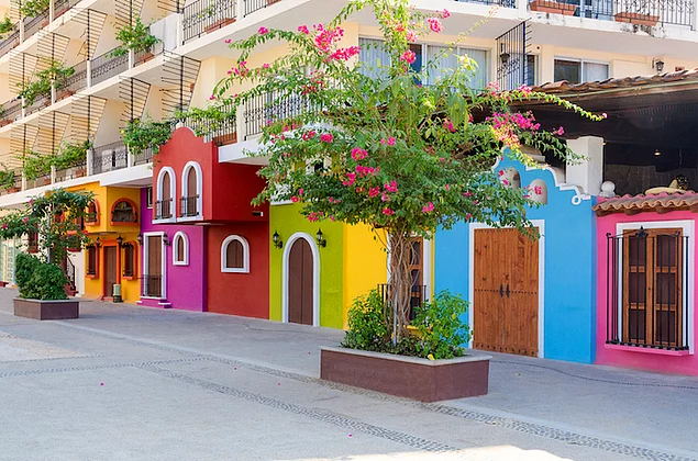 Пуэрто-Вальярта, Мексика