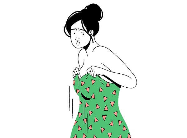 7. То чувство, когда все знает, что ты надела бюстгальтер без лямок, потому что твоя грудь явно не там, где должна быть