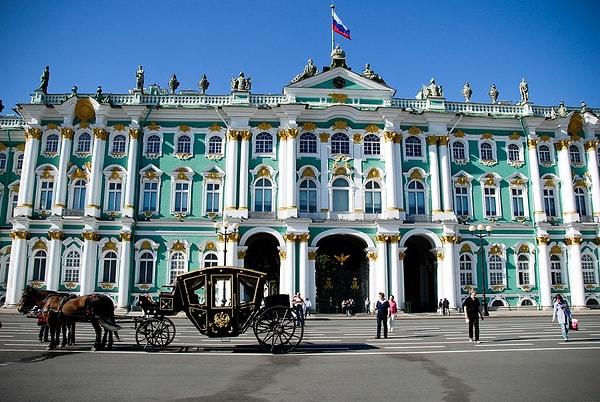 9. Saint-Petersburg Hermitage