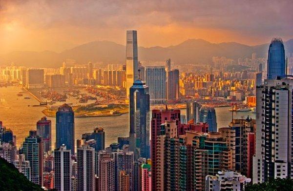 9. Hong Kong gökdelenleri