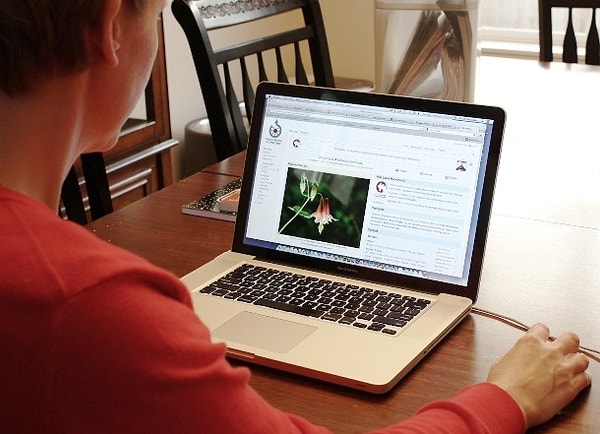 7. Согласно отчетам Microsoft, 40% домашних компьютеров в США заражены вирусами.