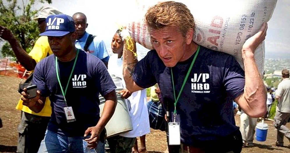 Супергерои не только на экране: 15 звезд, спасших чью-то жизнь