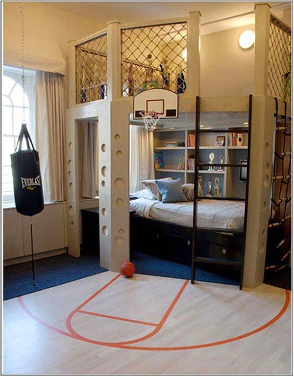 9. Çocuğu baskete yazdırmadan önce odasına bir el atmasanız mı?