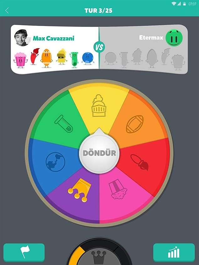 1-) Trivia Crack