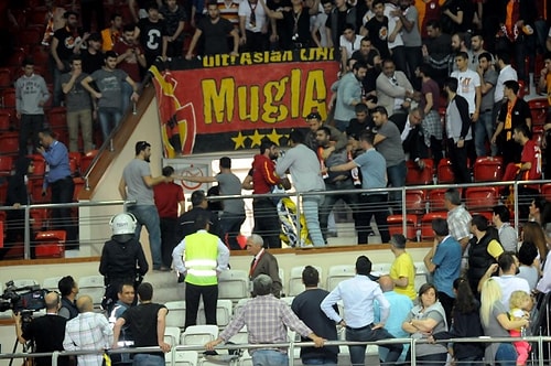 Olaylı Derbi Fenerbahçe Grundig'in