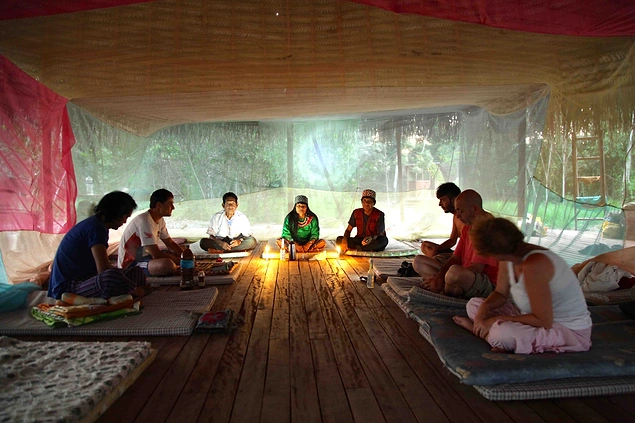 10 yıldır Peru ve Brezilya’da açılan Ayahuasca merkezlerinde düzenlenen seremoniler, binlerce insanı ağırlıyor.