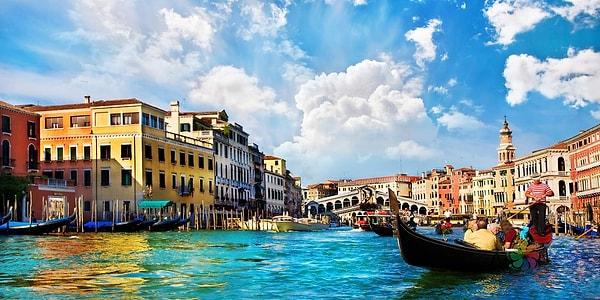 Avrupa: Venedik ve gölcüğü, İtalya