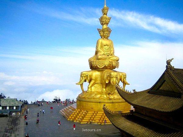 23. Ten Directions Samantabhadra Bodhisattva (China) - 157 ft (48 m)