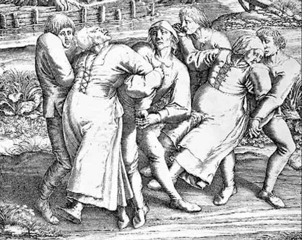 11. 1518 yılında, Strasbourg, Alsas'ta bir "dans salgını" baş gösterdi.