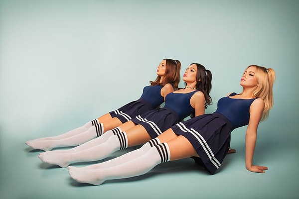 4. Юному фотографу всего 18 лет, и сейчас он учится на режиссерском факультете.