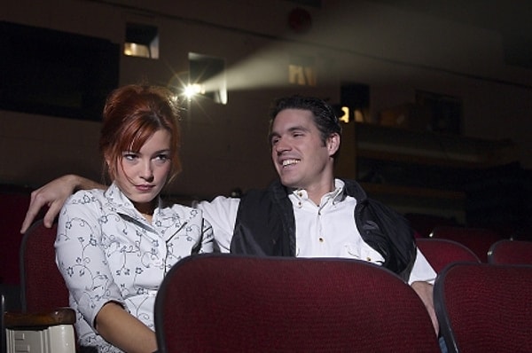 2. Прекратите встречаться не с теми людьми