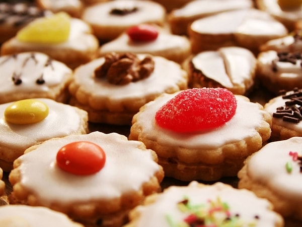 12. «Мы с мужем любим перекусить после секса. Неофициальное правило гласит: тот, кто сделал меньше работы в процессе, должен спуститься вниз и принести чего-нибудь вкусненького»