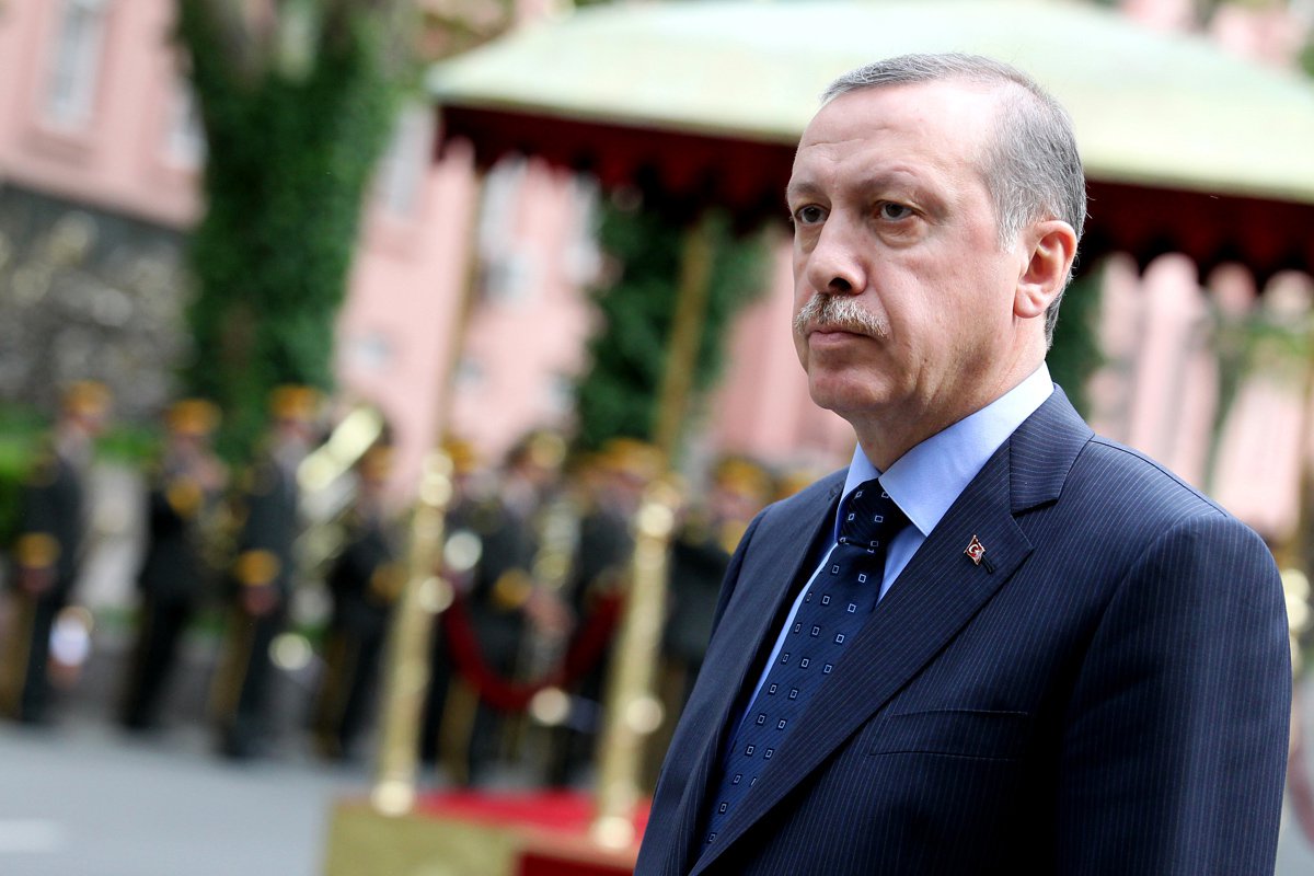 Rüyada Cumhurbaşkanı Görmek Rüyada Cumhurbaşkanı Görmek