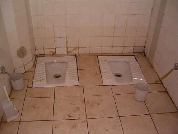 6. Şans eseri alaturka tuvalet bulurlarsa anında dünyanın en huzurlu insanına dönüşebilirler.