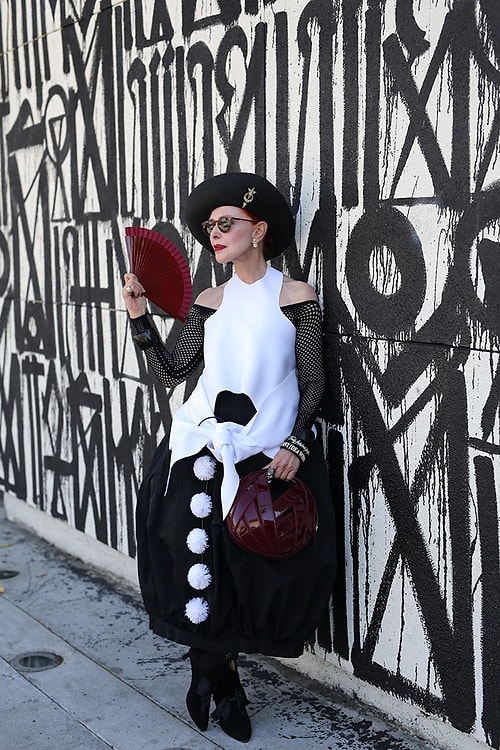 Biri Moda mı Dedi? Stil Sahibi Olmanın Yaşta Değil Başta Olduğunun 23 Göstergesi
