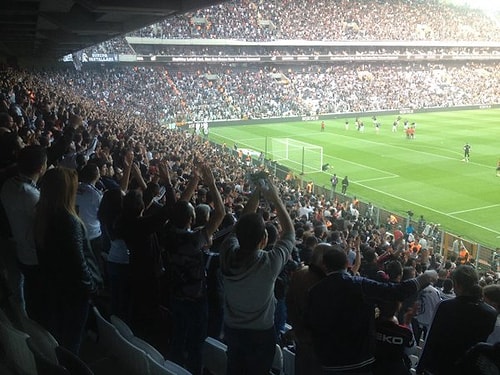 Vodafone Arena doldu