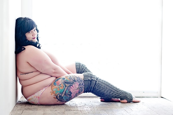 6. "Что когда я ее увижу голой, она не будет привлекать меня в сексуальном плане, особенно, если она окажется толстой".