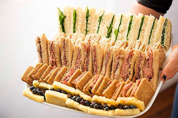 12. Mini Sandviçler