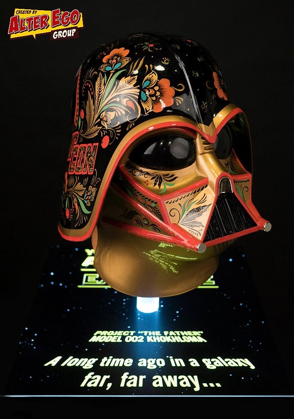 10. Маска Дарт Вейдера с гжелью и хохломой