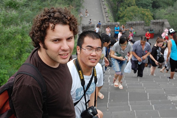 2. Недавно к Меджауи приезжали родные, которым он устроил экскурсию по Нижнему Новгороду