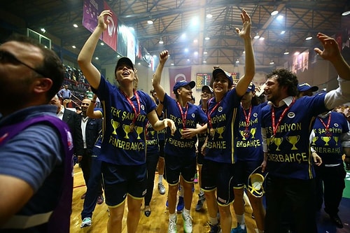 Kadınlar Basketbol Ligi'nde Şampiyon Fenerbahçe
