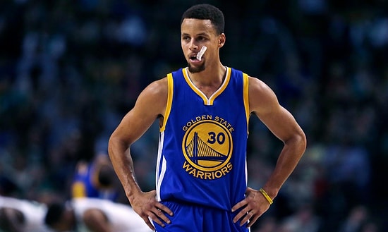 Stephen Curry NBA'de Rekor Kırarak MVP Seçildi