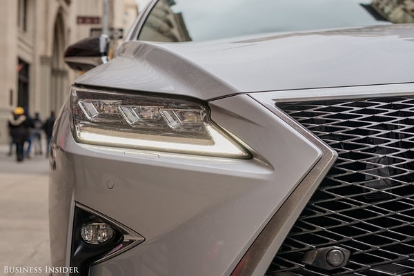 7. Да этими лезвиями можно разрезать огромный стейк!