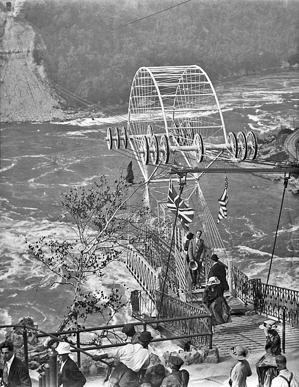 1. Niagara Şelalesi üzerinde ilk teleferik geçit, 1916.