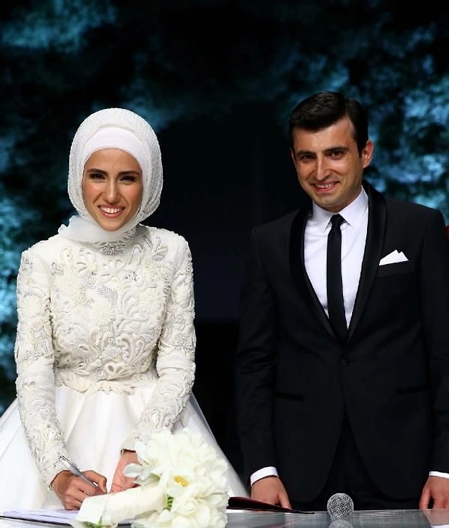 Gözyaşları öncesi 10 yıl düğün için komik tebrikler Gözyaşları öncesi 10 yıl düğün için komik tebrikler