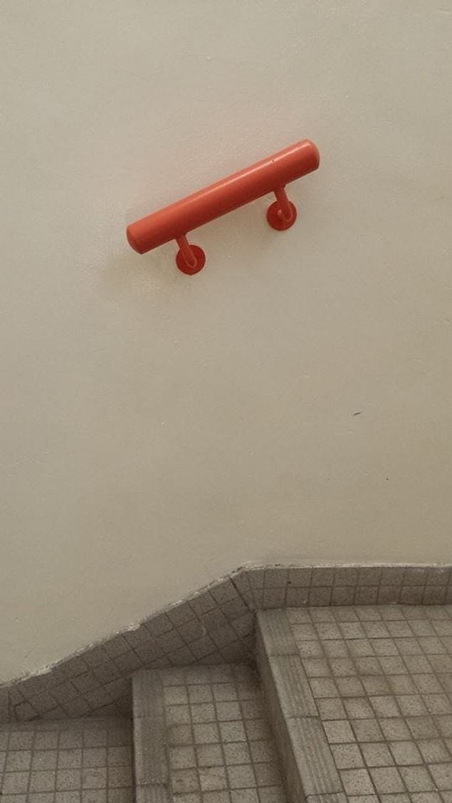 1. This lifesaver handrail.