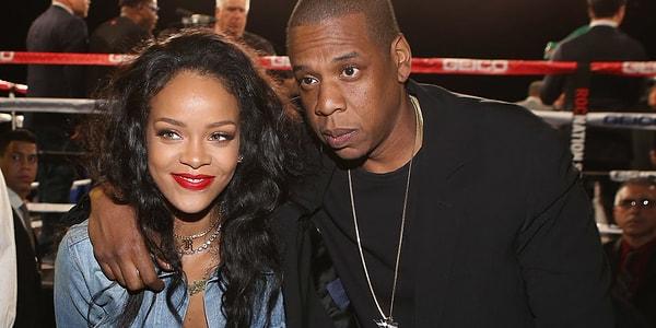7. Def Jam Kayıt Şirketi'nin patronu Jay-Z, Rihanna ile tanıştığı aynı gün sözleşme imzaladı.