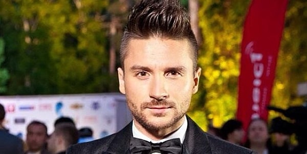 9. Возможно даже, что выигравший премию встретится с Лазаревым на юбилейном концерте «Непосед», который состоится 19 мая в Кремле.